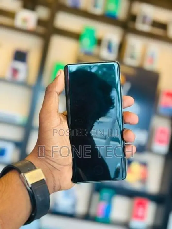 Realme 15 5G 8GB 256GB (Used)
