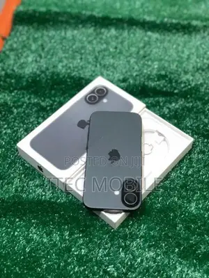 Apple iPhone 17 (Used)