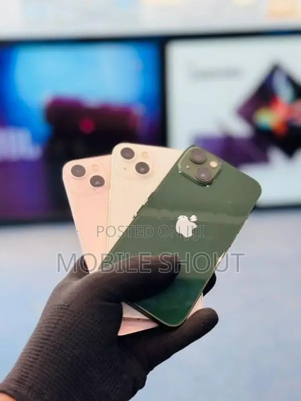 Apple iPhone 13 128GB (Used)