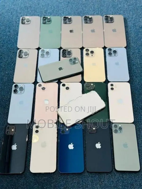 Apple iPhone 13 (Used)