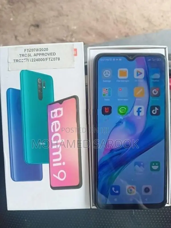 Realme 8 (Used)