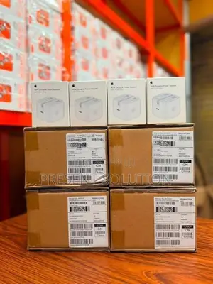 Apple 40W Power Adapter