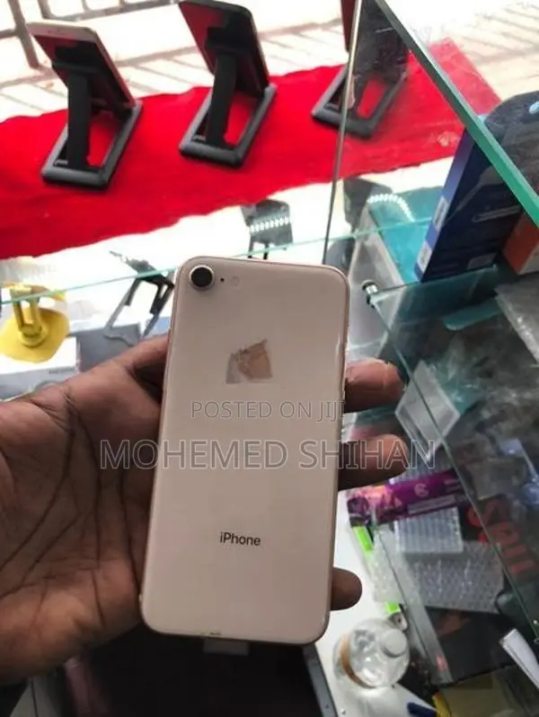 Apple iPhone 8 64GB (Used)