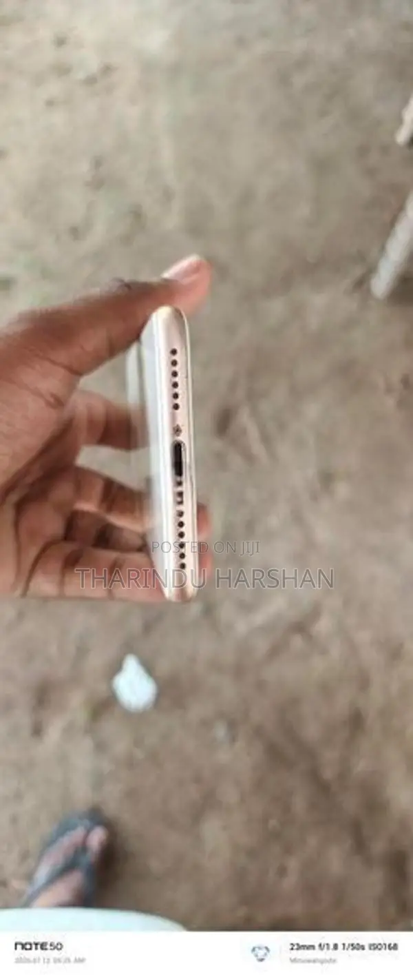 Apple iPhone 8 I phone (Used)