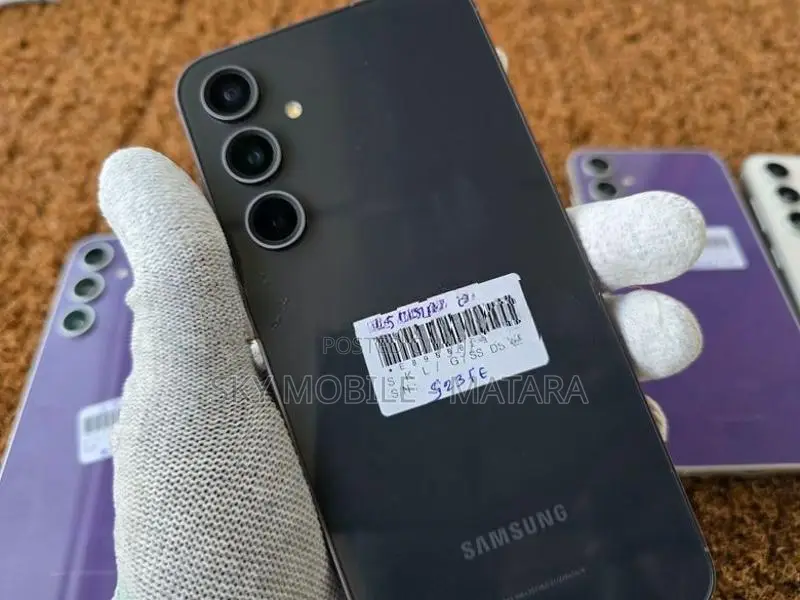 Samsung Galaxy S23 FE 8GB/256GB (Used)