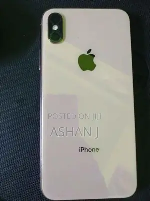 Apple iPhone XS (Used)