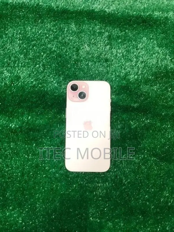 Apple iPhone 15 (Used)