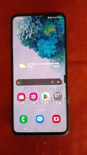 Samsung Galaxy S20+ (Used)