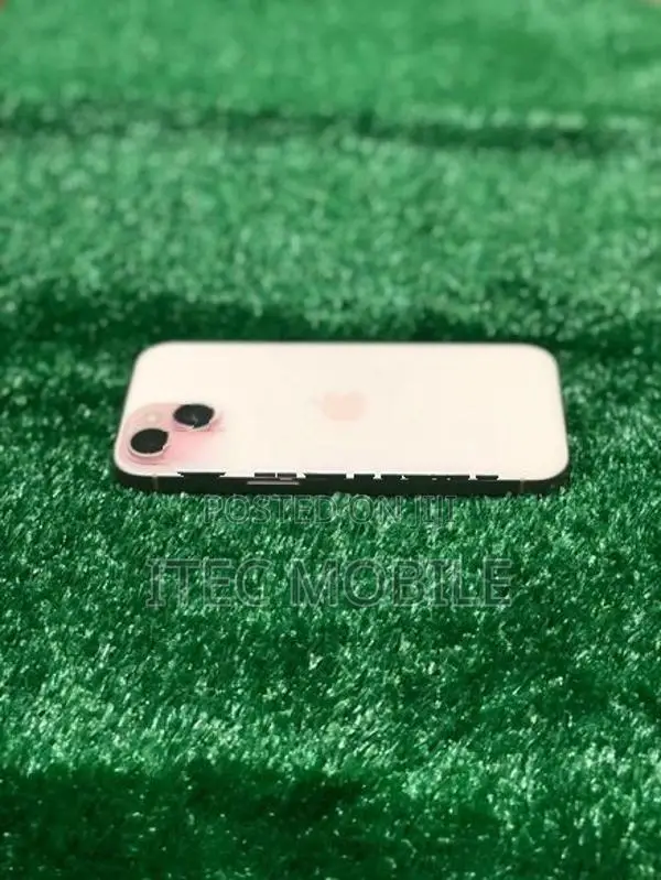 Apple iPhone 15 (Used)