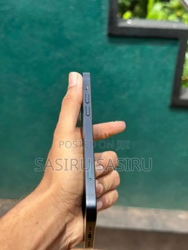 Apple iPhone 12 i phone (Used)