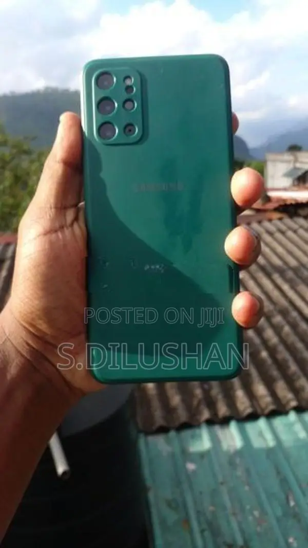 Samsung Galaxy S20+ (Used)