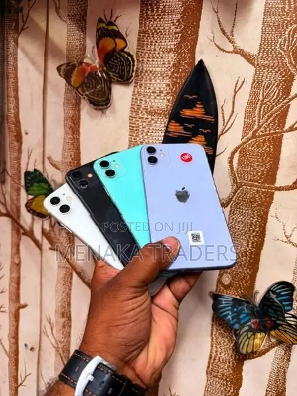 Apple iPhone 11 128GB (Used)