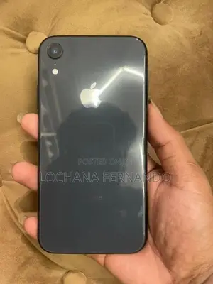 Apple iPhone XR (Used)