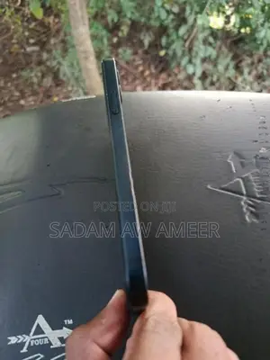 Apple iPhone 12 (Used)