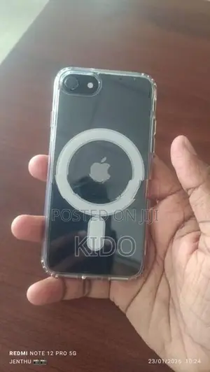 Apple iPhone SE 2 (Used)