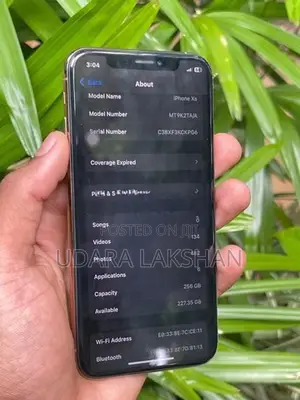 Apple iPhone XS (Used)