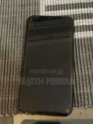 Apple iPhone 11 Pro (Used)