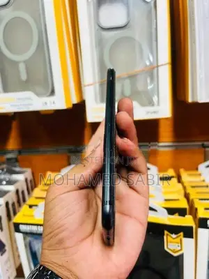 Apple iPhone 7 (Used)