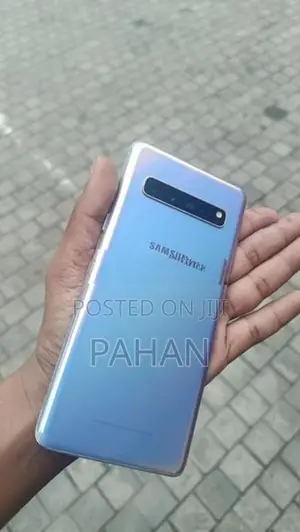 Samsung Galaxy S10 Plus 5G 256GB 8GB Ram (Used)