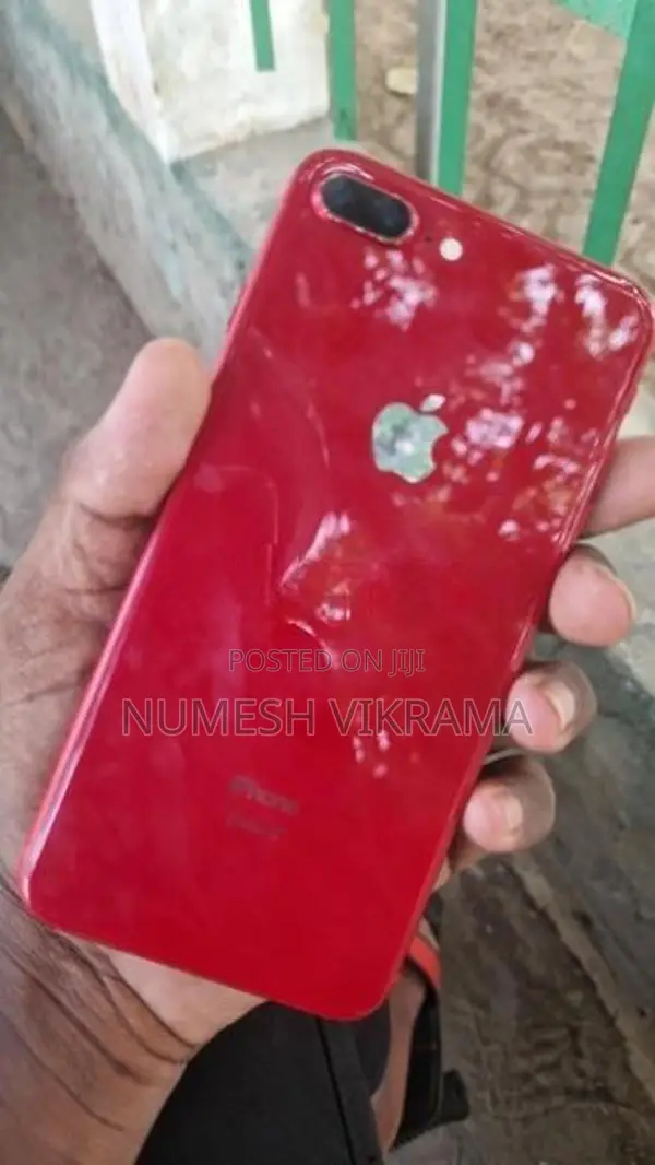 Apple iPhone 8 Plus (Used)
