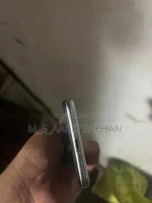 Apple iPhone X (Used)