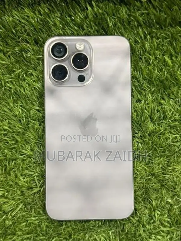 Apple iPhone 15 Pro Max (Used)