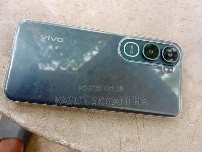 Vivo Y21d 128GB (Used)
