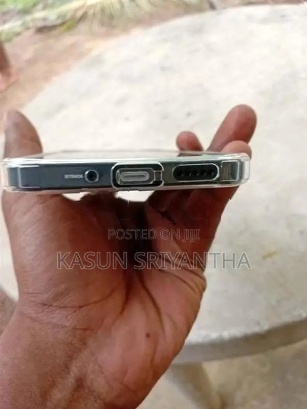 Vivo Y21d 128GB (Used)