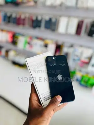 Apple iPhone 13 128GB (Used)
