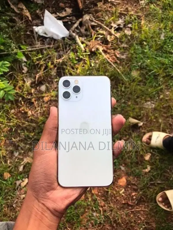 Apple iPhone 11 Pro (Used)