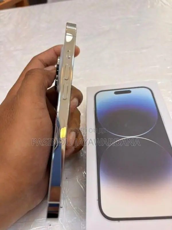 Apple iPhone 14 Pro 128GB (Used)