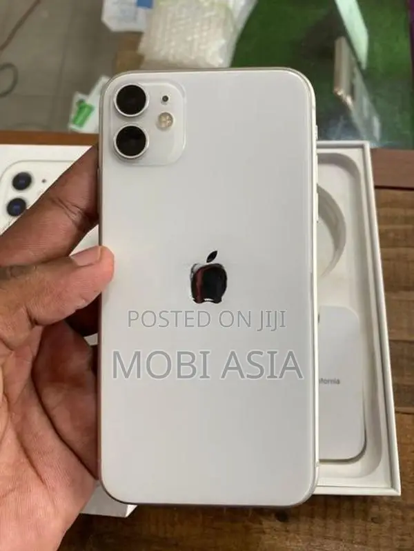 Apple iPhone 11 128GB (Used)
