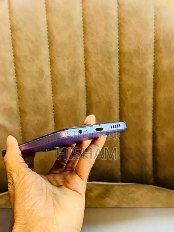 Vivo Y17s 64GB (Used)