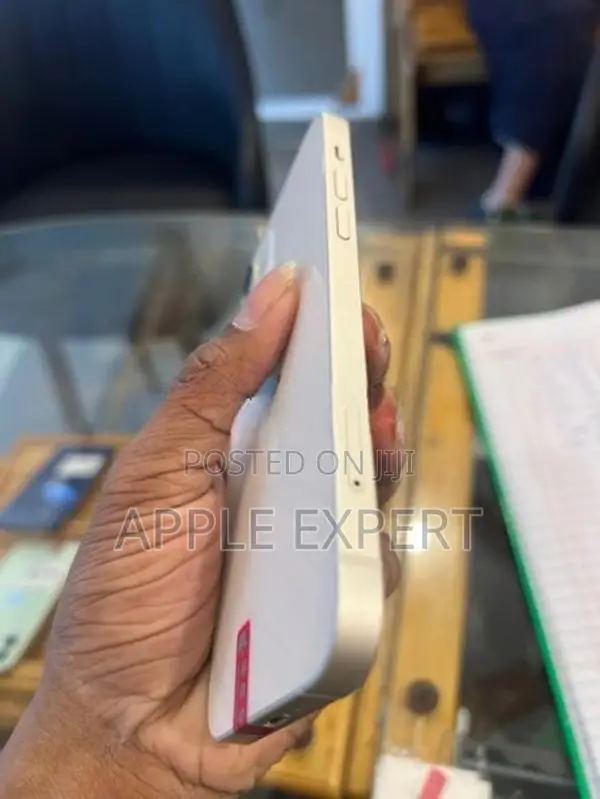 Apple iPhone 12 (Used)