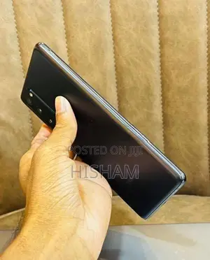 Samsung Galaxy S20FE 128GB (Used)
