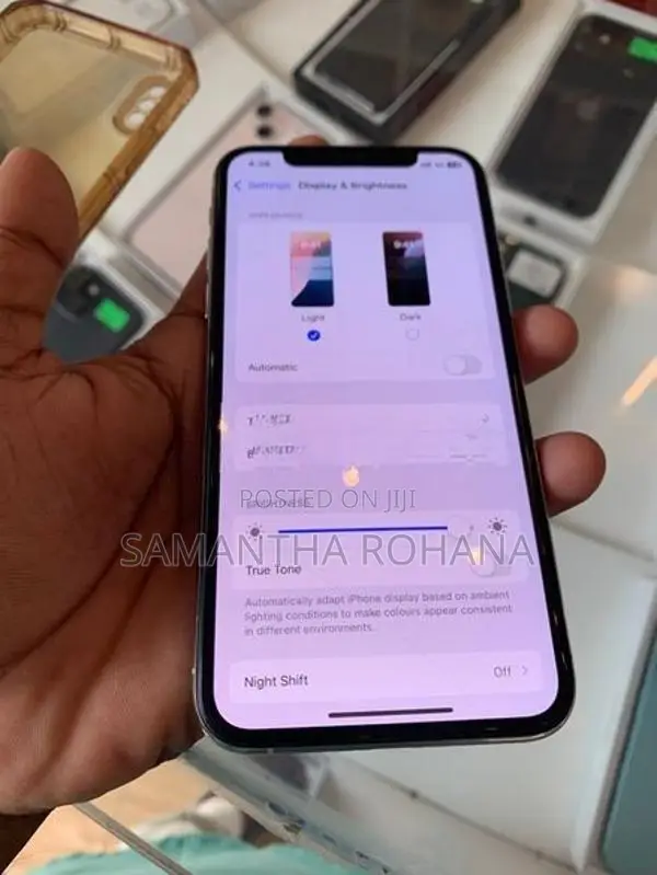 Apple iPhone XS (Used)