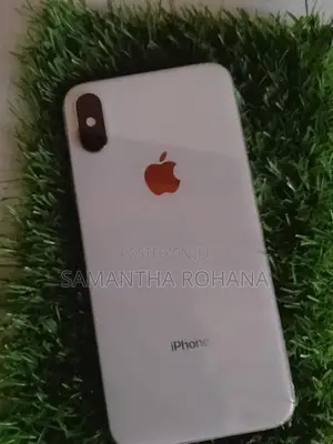 Apple iPhone XS (Used)