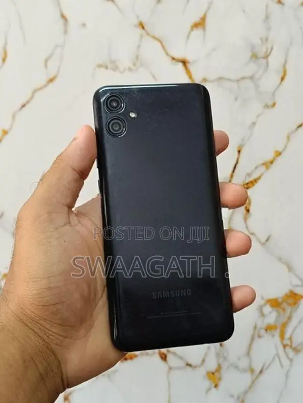 Samsung Galaxy A04e (Used)