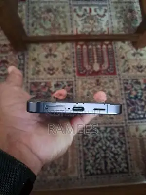 Samsung Galaxy S24 Plus (Used)