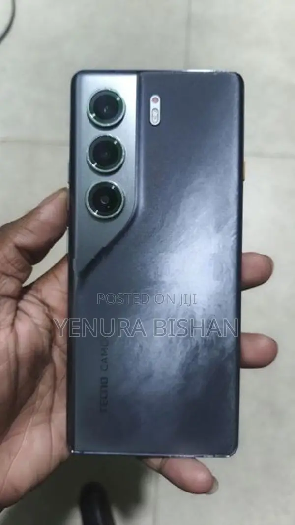Tecno Camon 40 pro (Used)