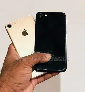 Apple iPhone 7 32GB (Used)