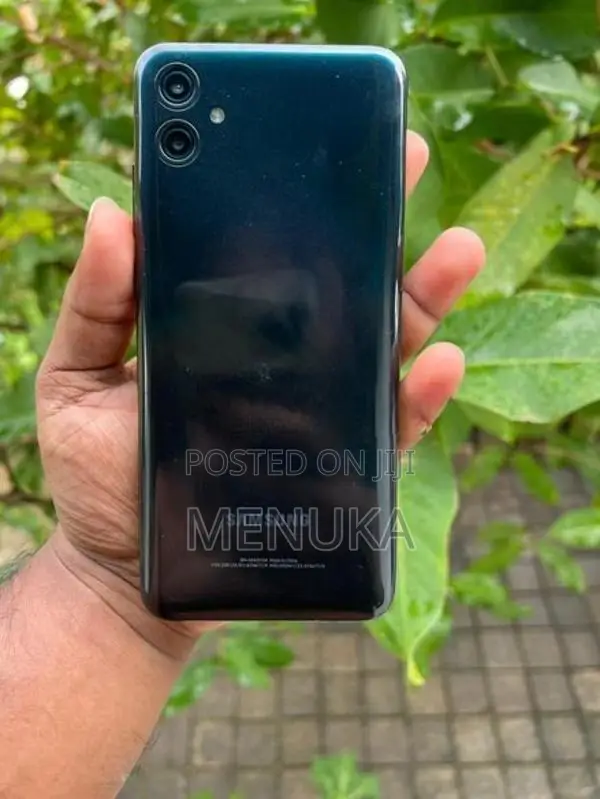Samsung Galaxy A04e (Used)