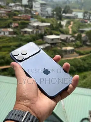 Apple iPhone 17 Pro Max (Used)