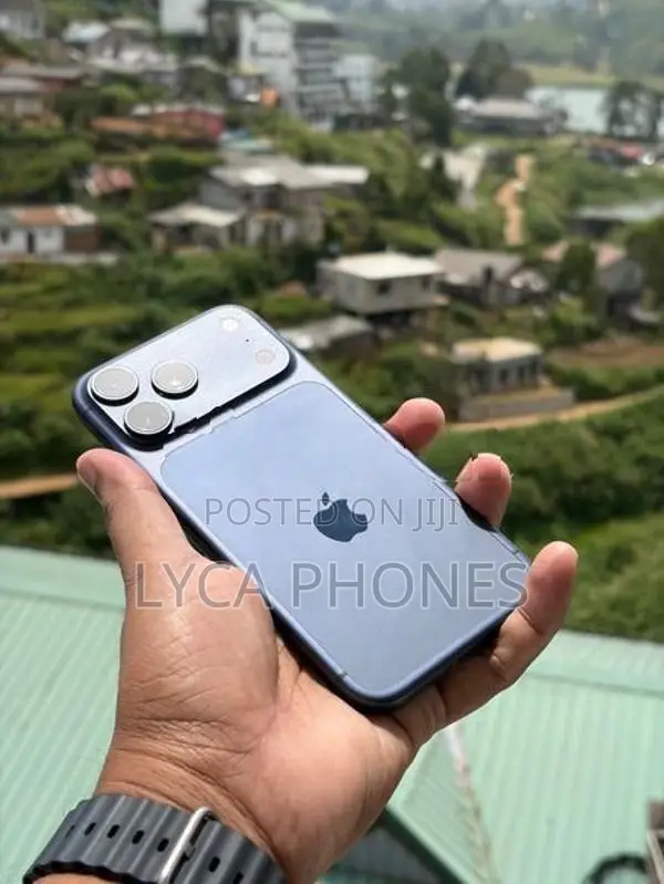Apple iPhone 17 Pro Max (Used)