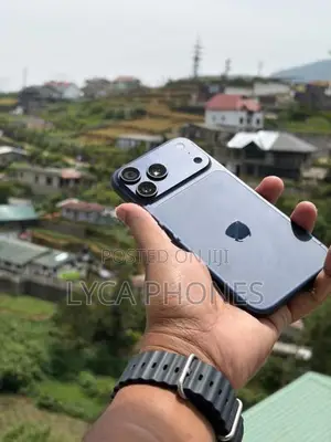 Apple iPhone 17 Pro Max (Used)