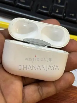 Apple AirPods Pro 2nd Gen