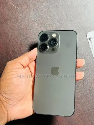 Apple iPhone 13 Pro (Used)