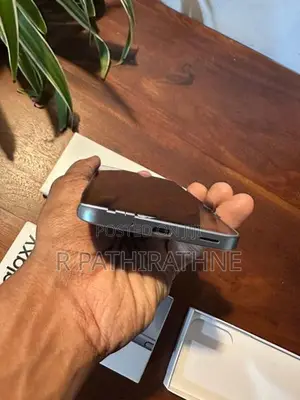 Samsung Galaxy A17 (Brand New)
