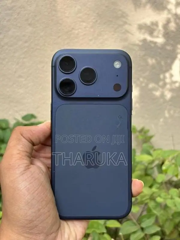 Apple iPhone 17 Pro 256GB (Used)