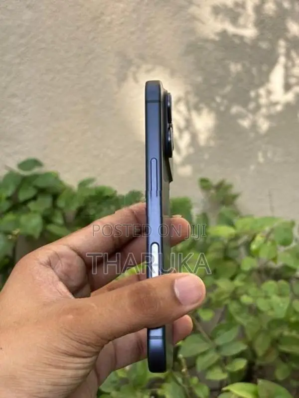 Apple iPhone 17 Pro 256GB (Used)